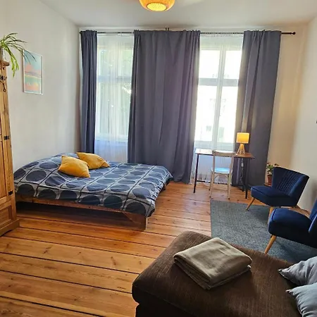 Room In Berlin City Center